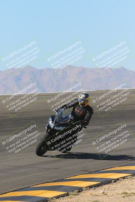 media/Nov-06-2023-Moto Forza (Mon) [[ce023d0744]]/4-Beginner Group/Session 2 (Bowl)/